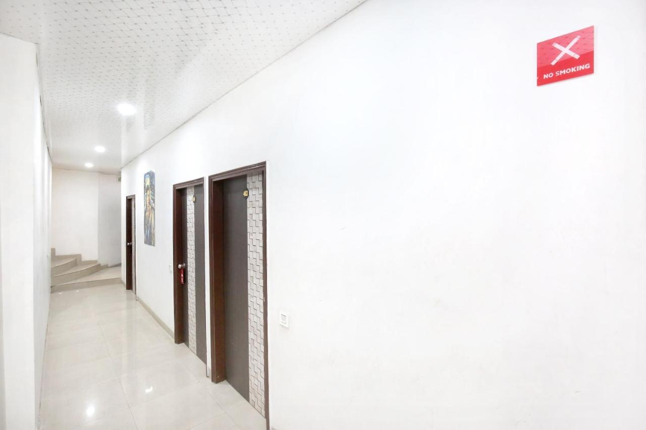 Oyo 8105 Royale Guest House Ludhiana Luaran gambar
