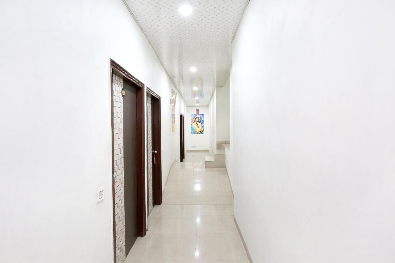 Oyo 8105 Royale Guest House Ludhiana Luaran gambar