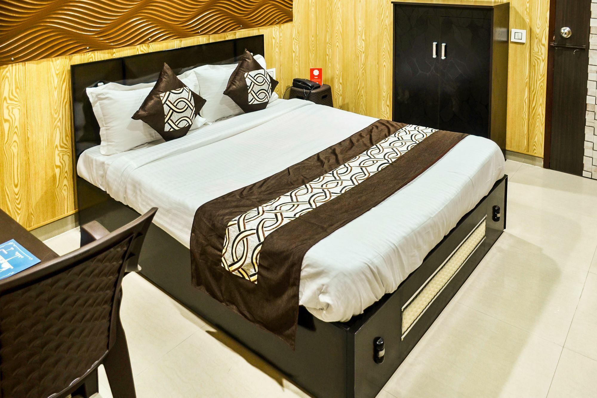 Oyo 8105 Royale Guest House Ludhiana Luaran gambar